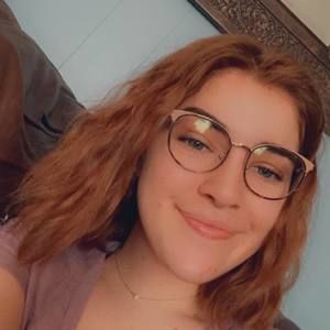 Meet your Posher, Molly